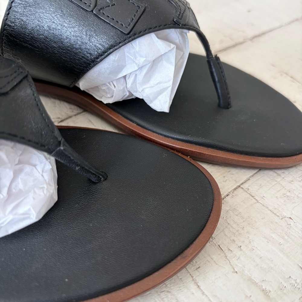 Tory Burch Weston Sandals size 7 Black Leather Front‎ Logo Flat Thong Toe Post - Picture 11 of 12